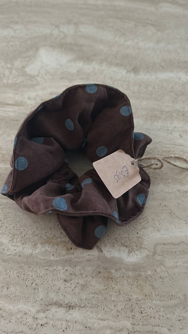 Scrunchie dot