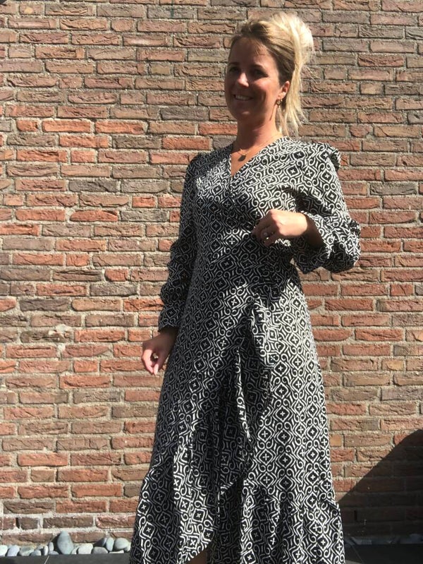 Wikkeljurk wit/zwart