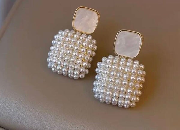 Faux parel oorbellen