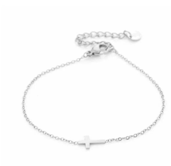 Armbandje kruis zilver