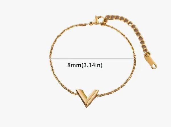V letter armband