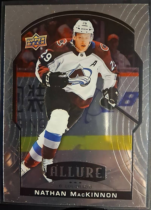 Nathan MacKinnon