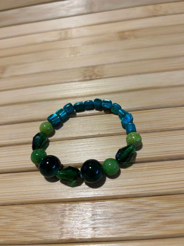 Emerald Flow BRACELET 1