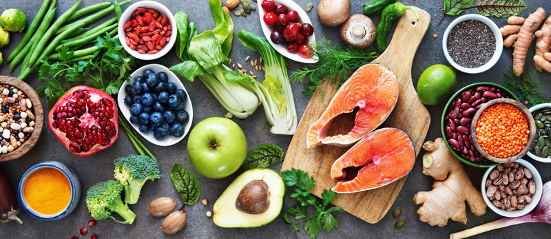 Eten en drinken bij bekkenklachten, bekkenpijn en bekkeninstabiliteit. Dit kan jij eten en drinken voor een gezonde en goede stoelgang gezond eten tijdesn de zwangerschap gezond voor de darmen gezond voor de blaas