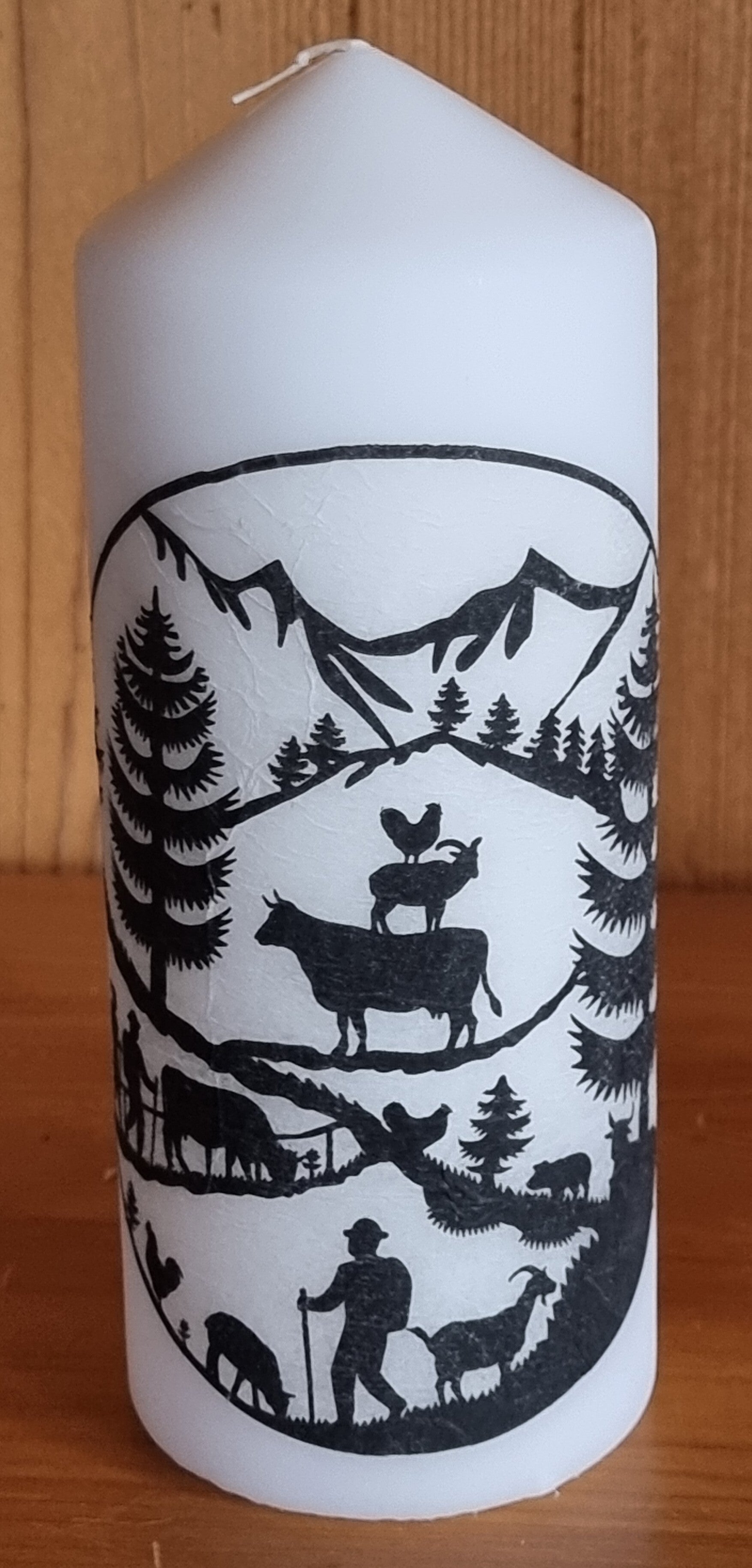 Kerze Scherenschnitt Alpleben rund - 20 x 8 - Art. Nr. 109