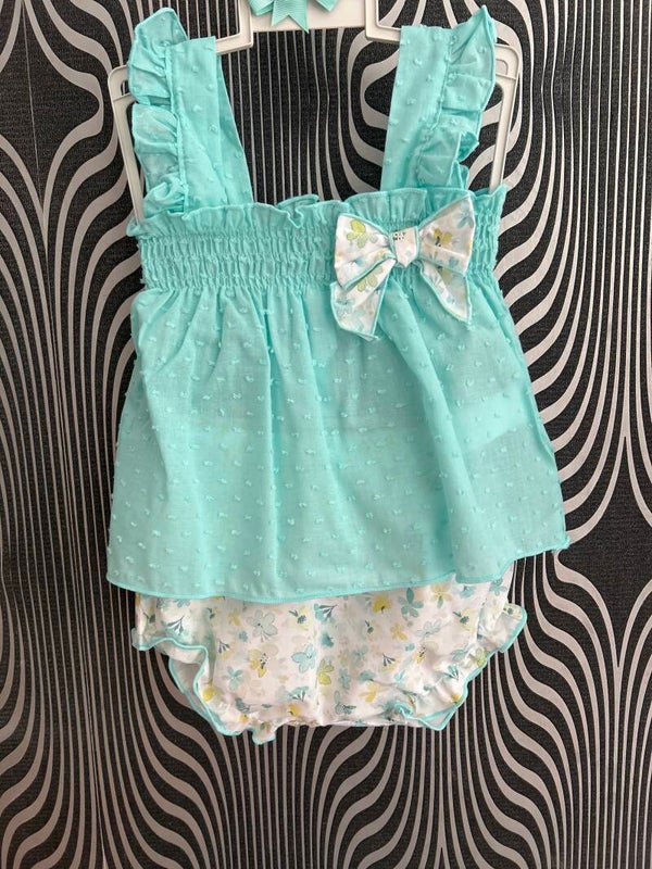 Conjunto plumeti