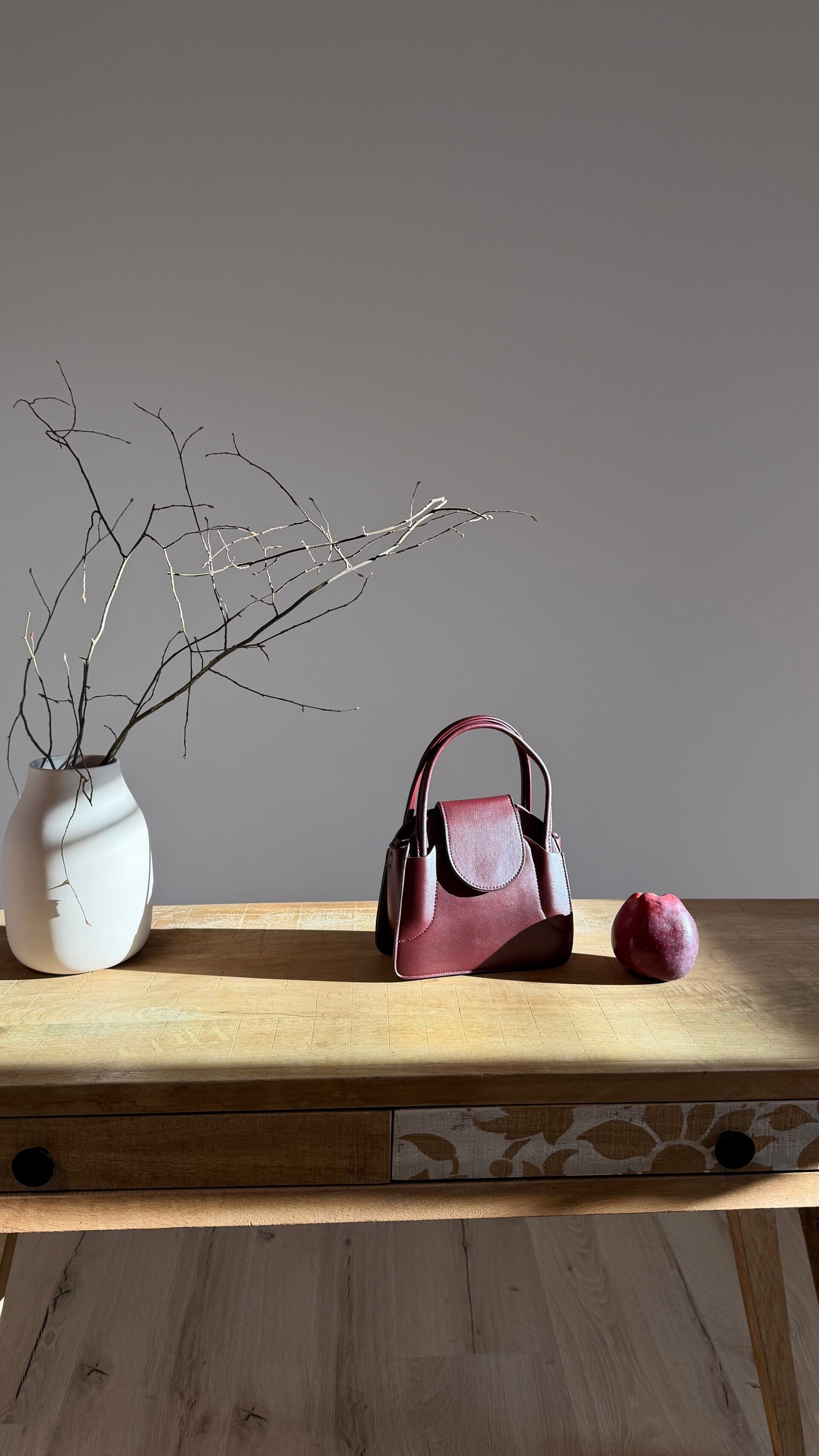 Mini City Bag „Maja“ mit Überschlag – Burgunderrot