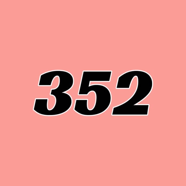 352