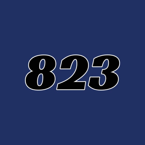 823