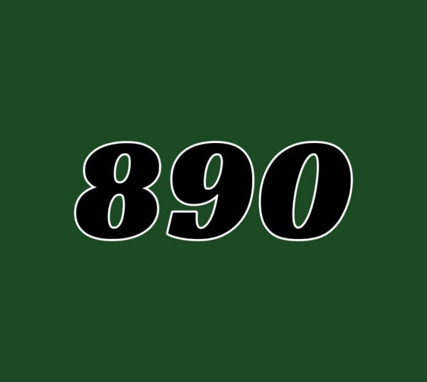 890