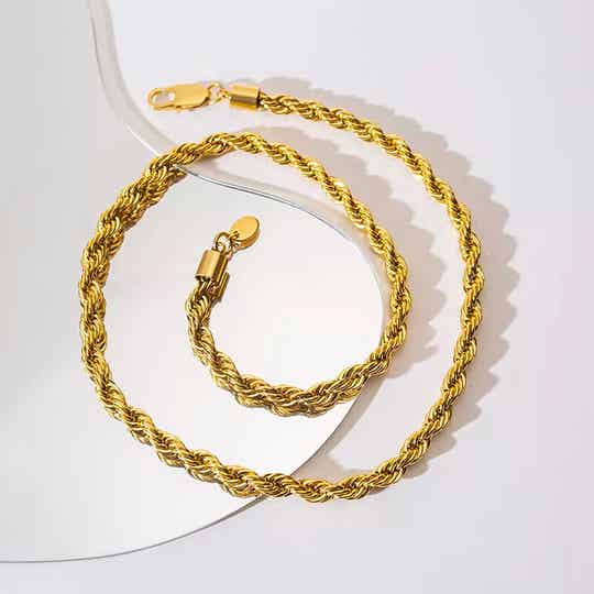 Tie a Knot and Swing Twisted Rope Necklace 18k Gold Plated