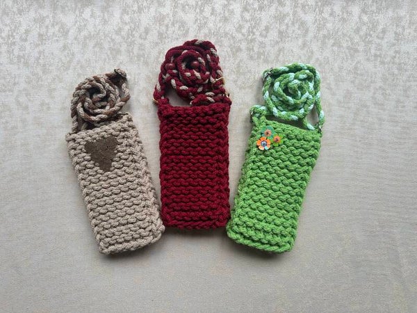 Sac pour téléphone tricoté, sac artisanal avec anse réglable