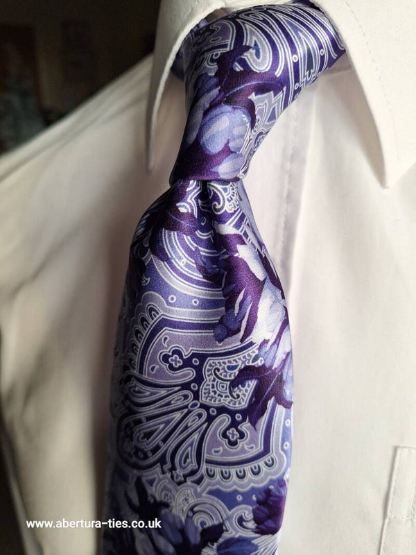 Abertura Purple Floral