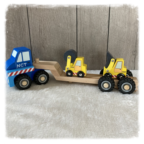 New Classic Toys Autotransporter met 2 bouwvoertuigen (met naam)