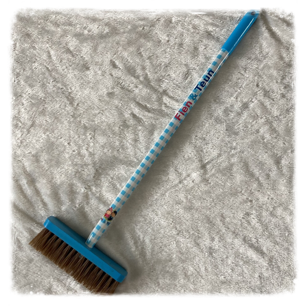 Fien en Teun Bezem Blauw