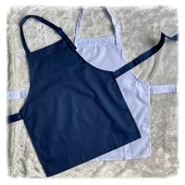 Keukenschortje wit of navy