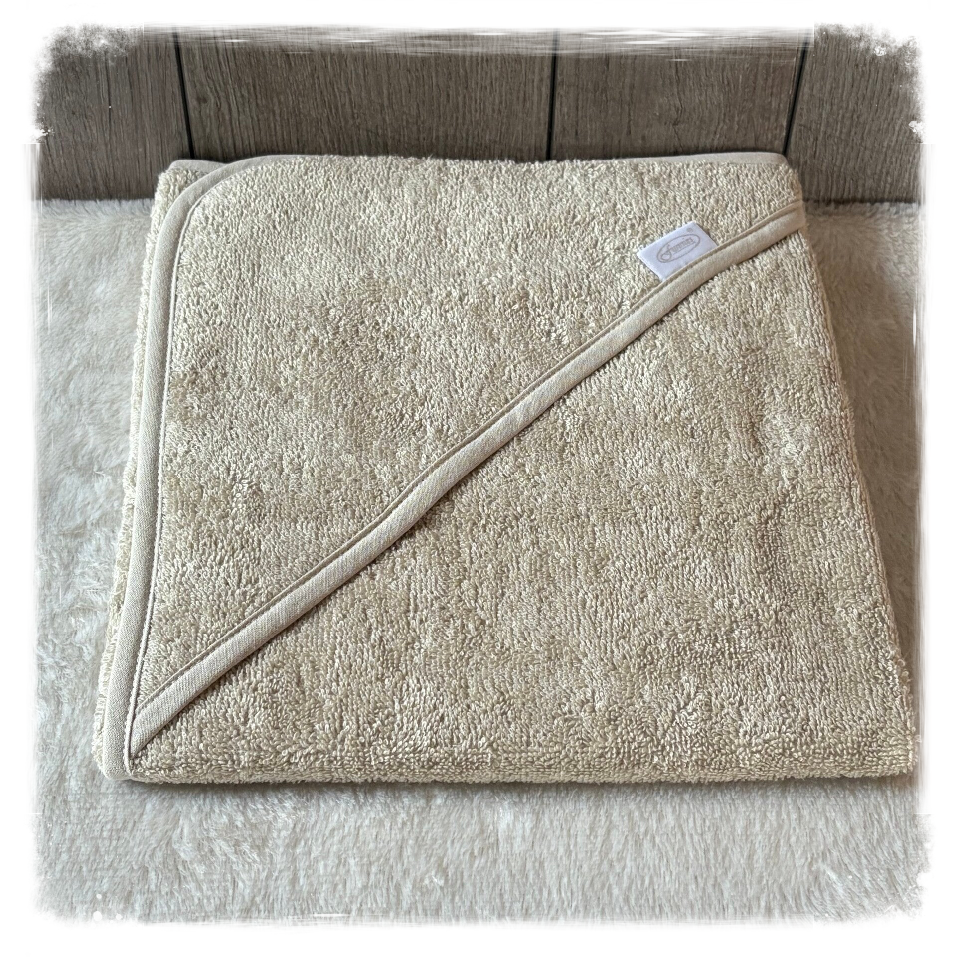 Funnies Badcape Sandstone Grey (met naam)