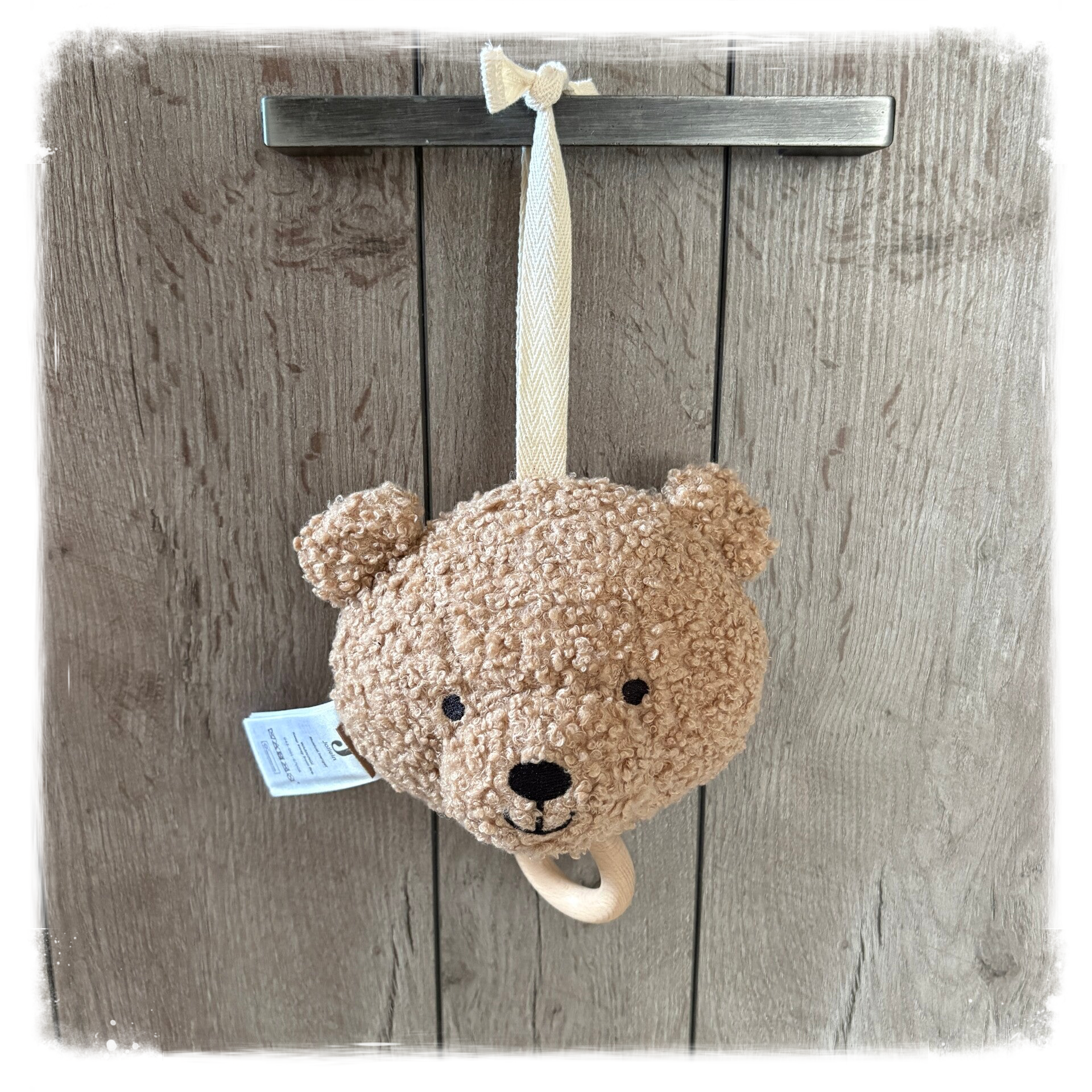 Jollein Muziekhanger - Teddy Bear - Biscuit