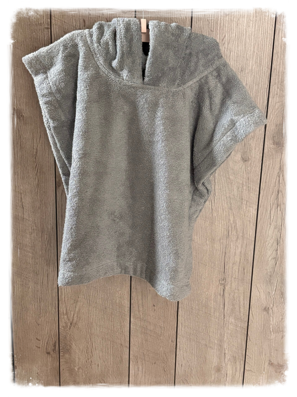 Poncho Grey/Blue (met naam)