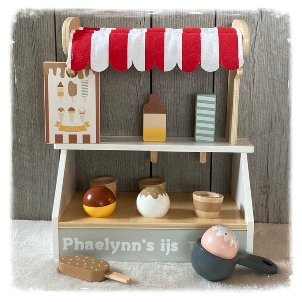 Tryco houten ijskraam (met naam)