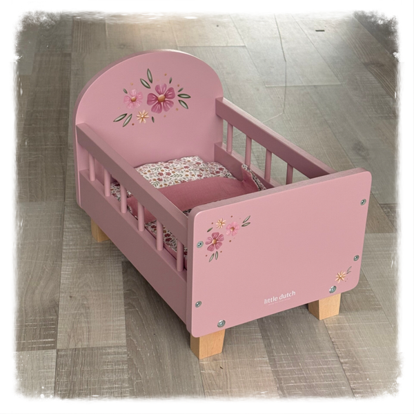 Little Dutch poppenbedje roze (met naam)
