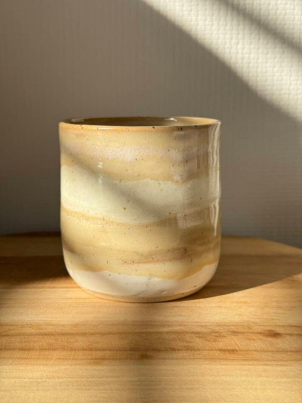 Mok zonder oor Sand & Cream