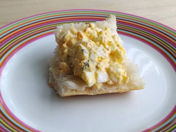 Salade d'oeufs maison