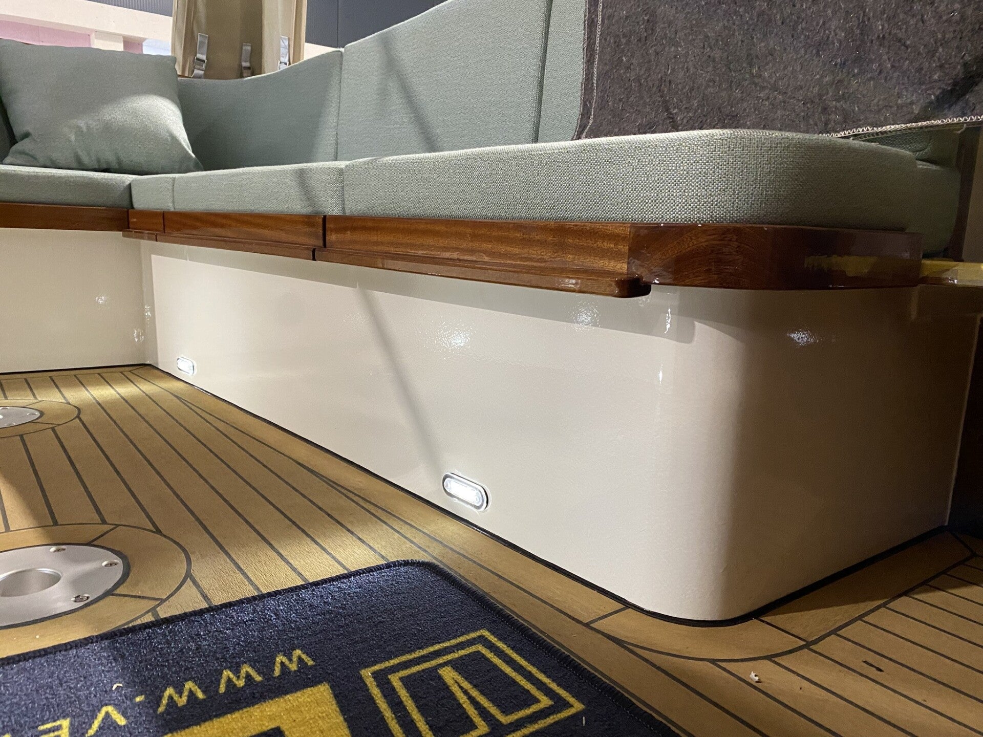 boot-refit-restauratie-bakdekker-friesland-scheepsrestauratie-betimmering-standard.jpg