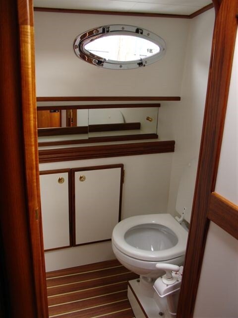 cabin-sloep-friesland-standard.jpg