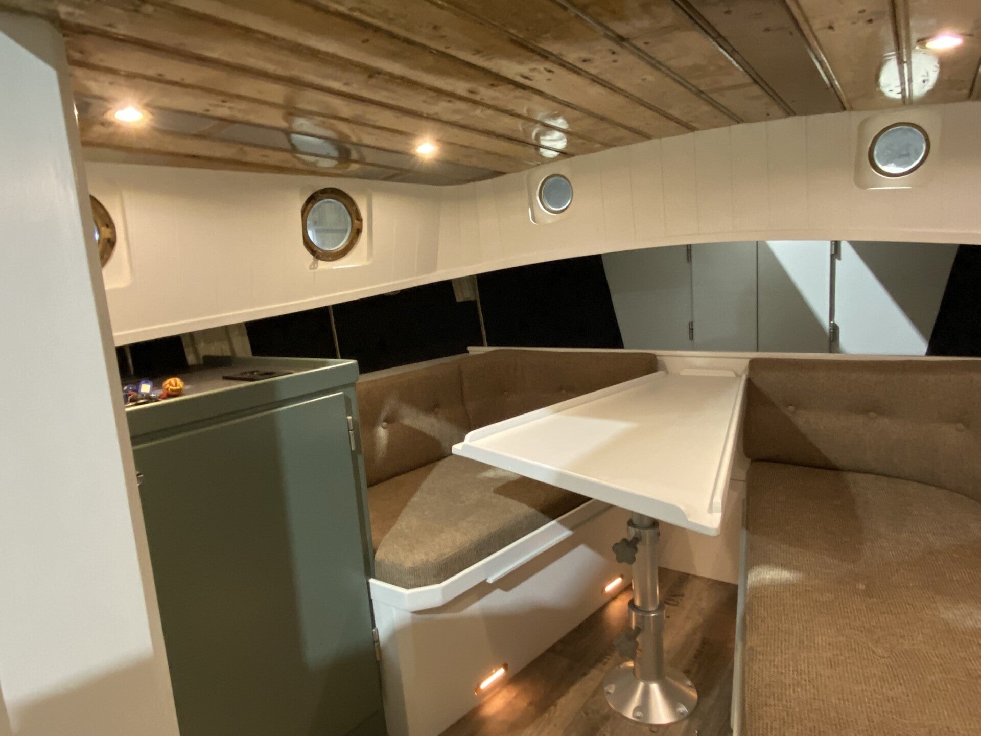 interieur sloep betimmering