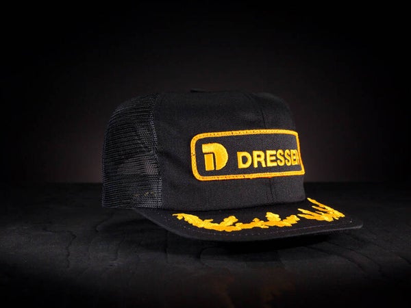DRESSER