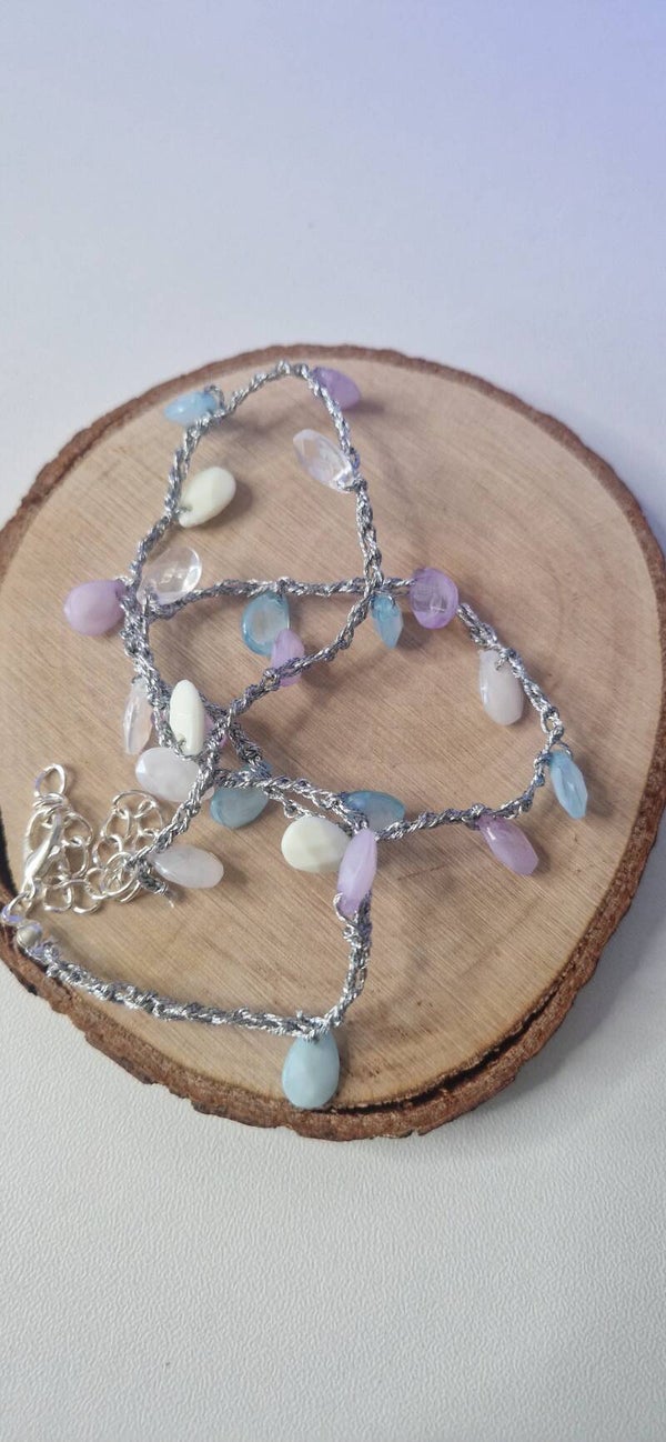 Blütenzauber   Candy Blossom – Handmade Crochet Necklace with White, Lilac, Purple & Pink Beads