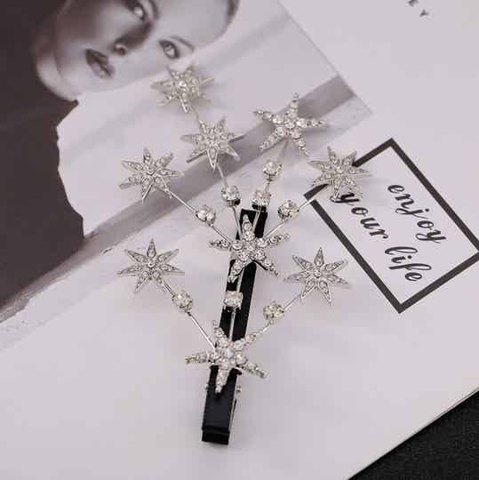 Ouligay 4 stuks holle ster haarclips sprankelende haarclips strass ster haarspeld schattige elegante vintage metalen ster geometrische haarspelden ster haaraccessoires voor vrouwen dame meisjes Ouligay 4 stuks holle ster haarclips sprankelende haarclips strass ster haarspeld schattige elegante vintage metalen ster geometrische haarspelden ster haaraccessoires voor vrouwen dame meisjes