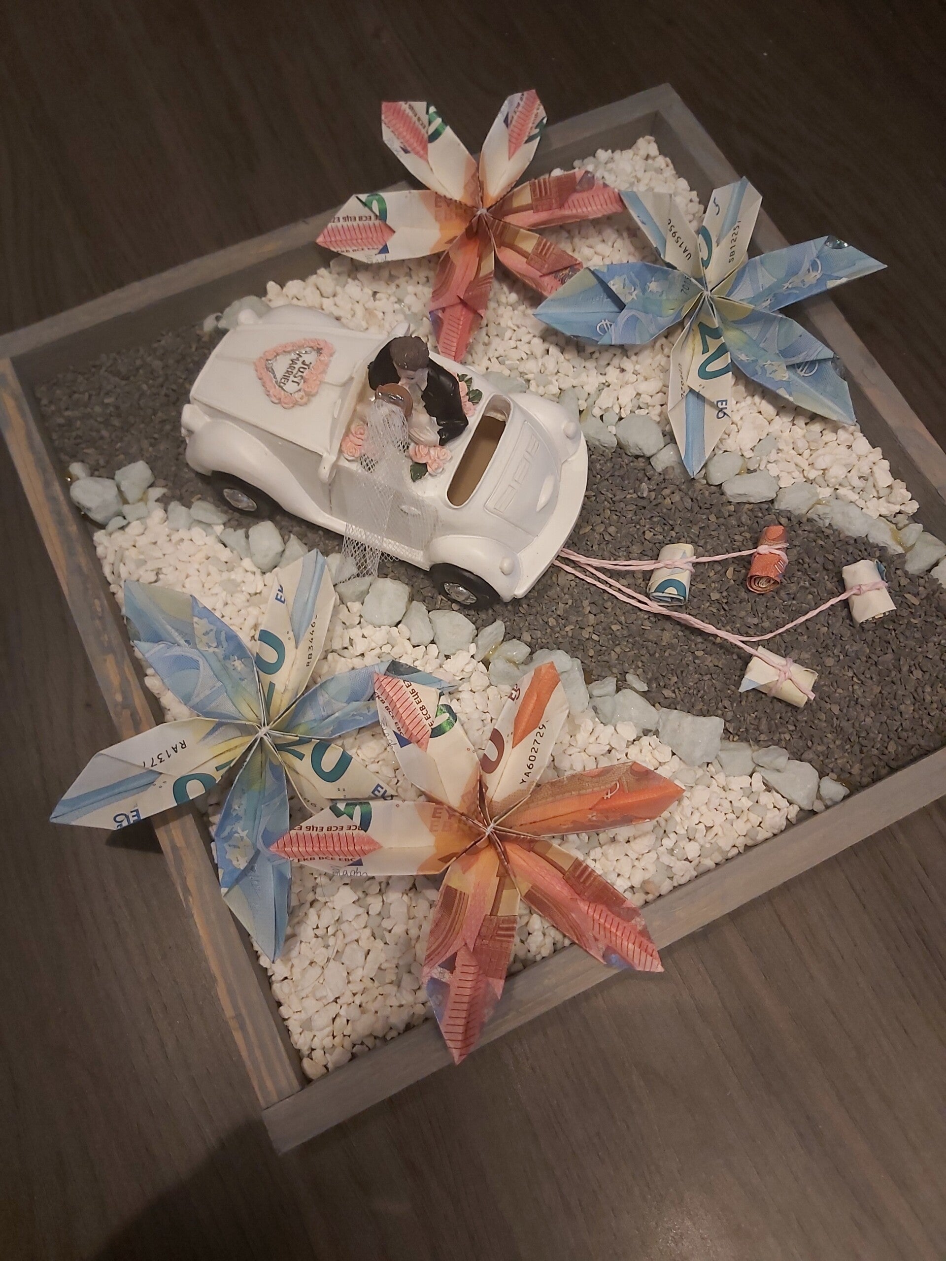 Mr & Mrs Drive Off