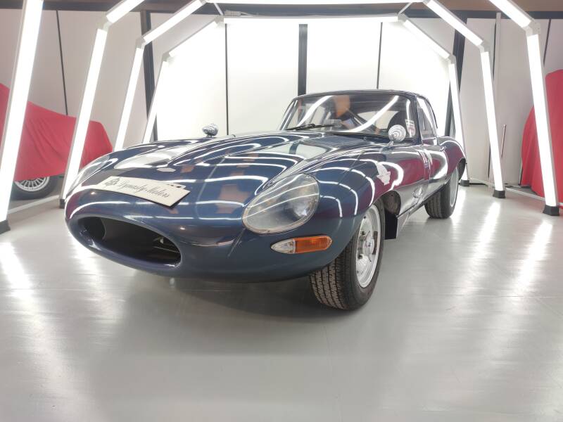 Jaguar e-type