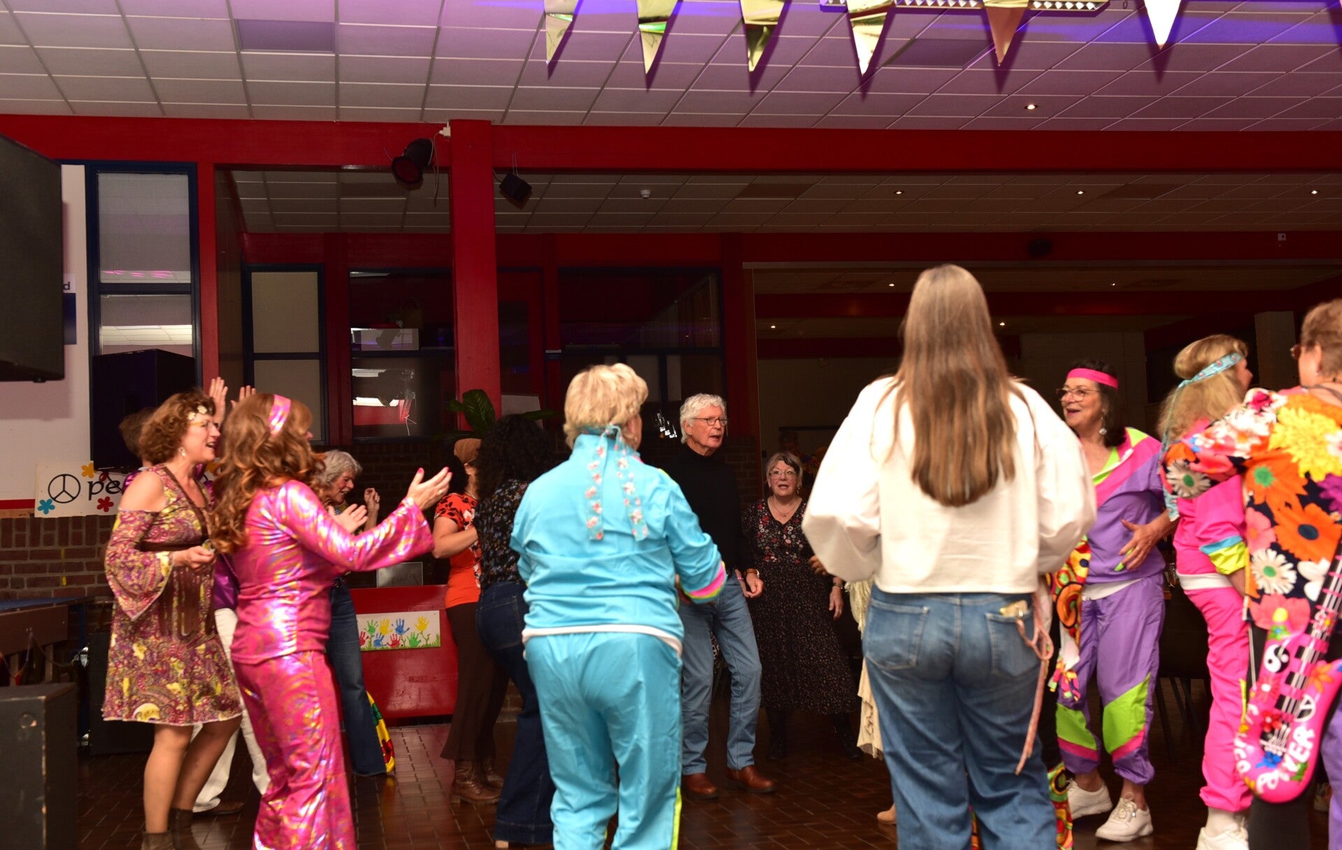 jwc_2313-standard-440tyf.jpg