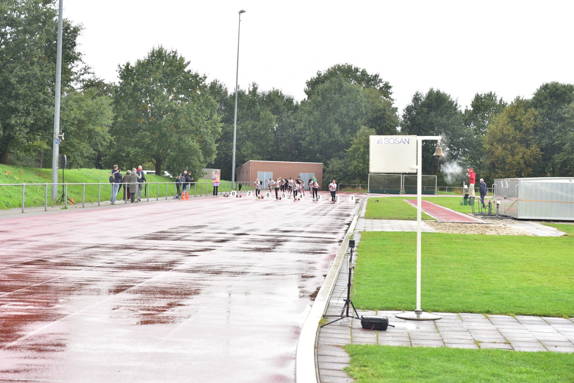 jwc_2745-standard-2vr2yb.jpg