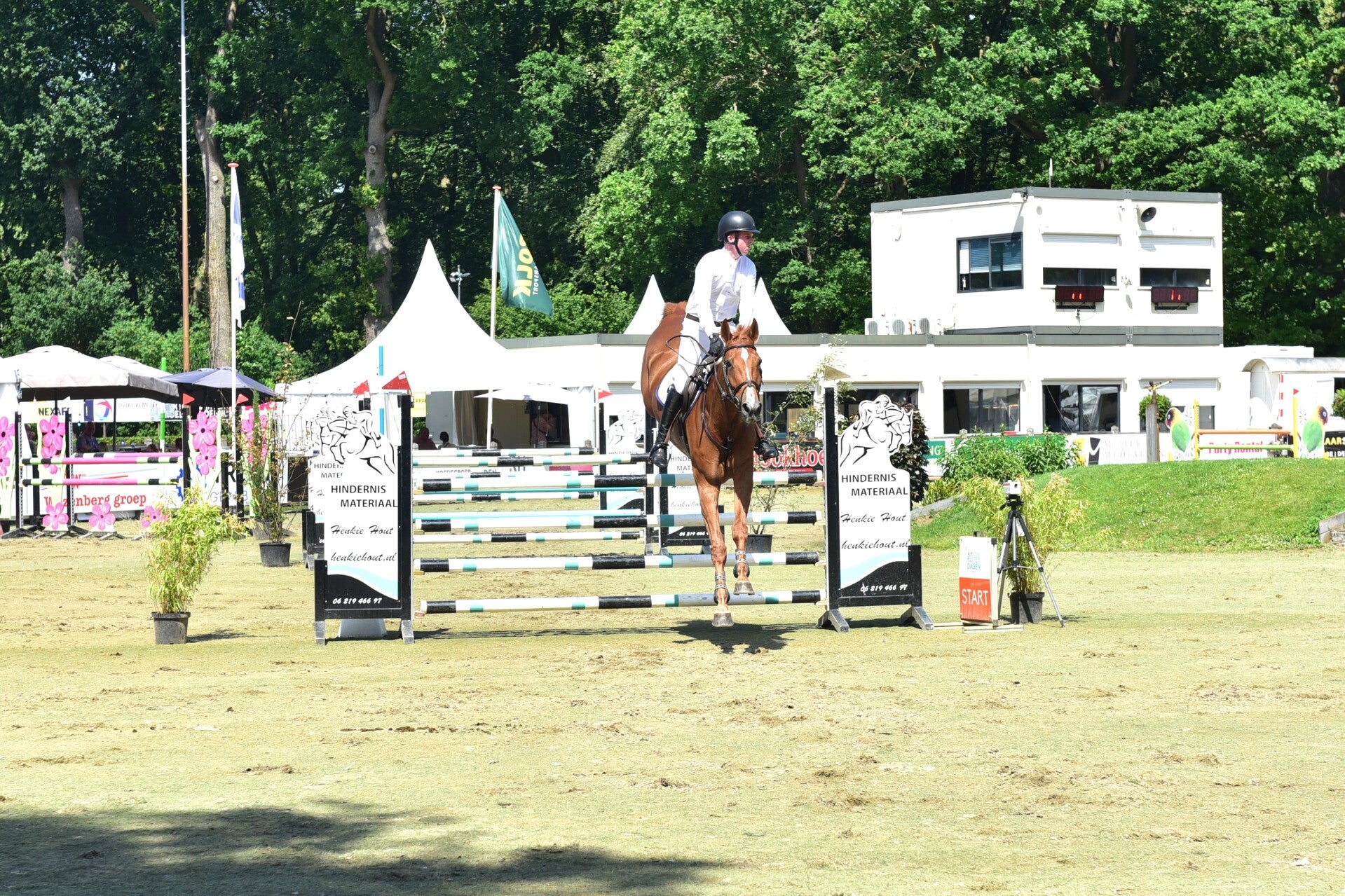 jwc_4262-standard-358jiw.jpg