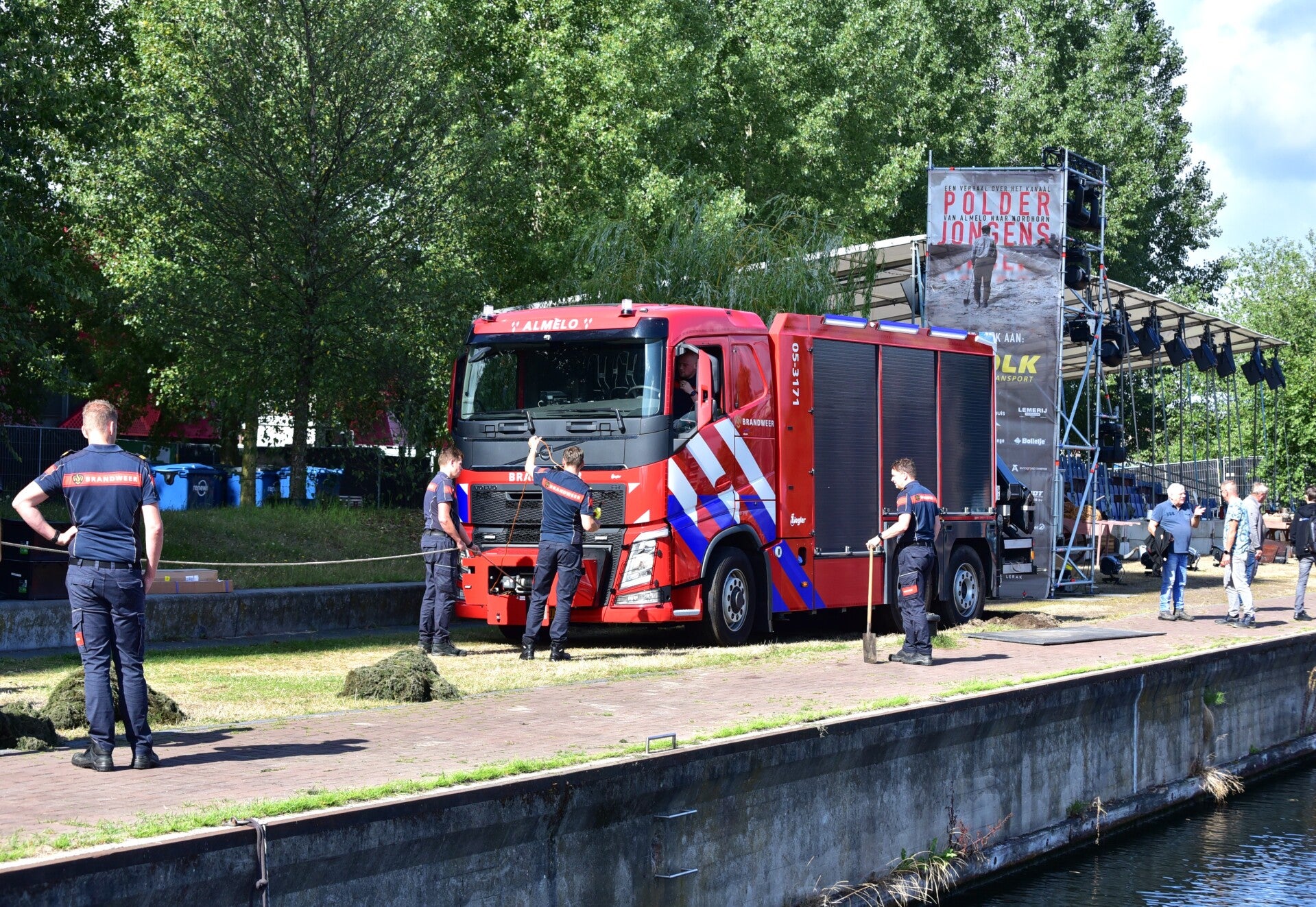 jwc_7965-standard-dq117d.jpg