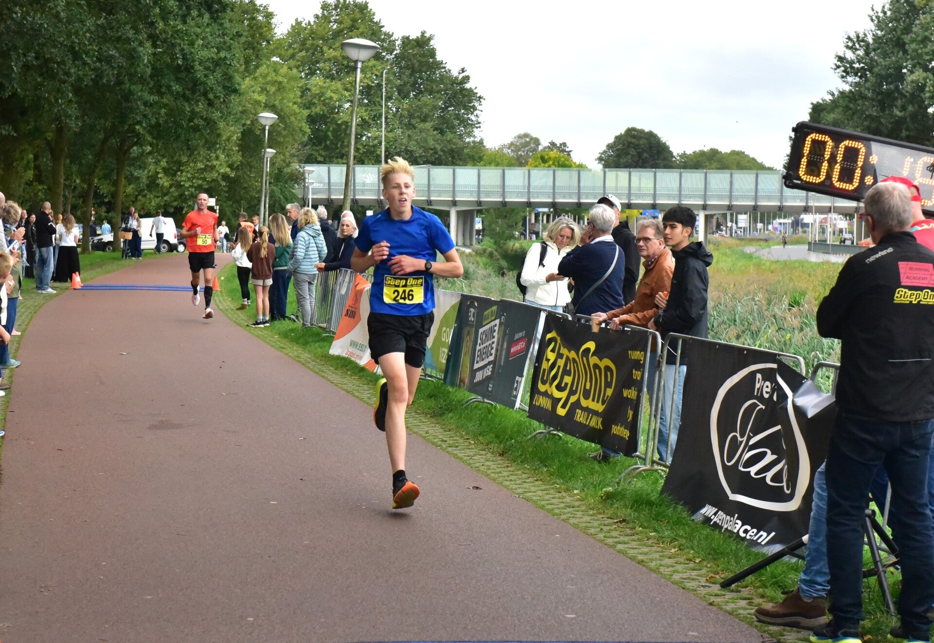 wee_0497-standard.jpg