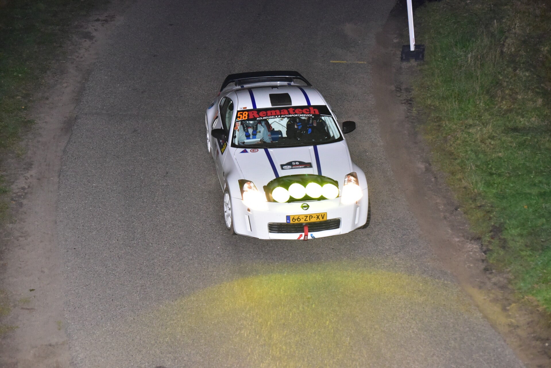 wee_9295-standard.jpg