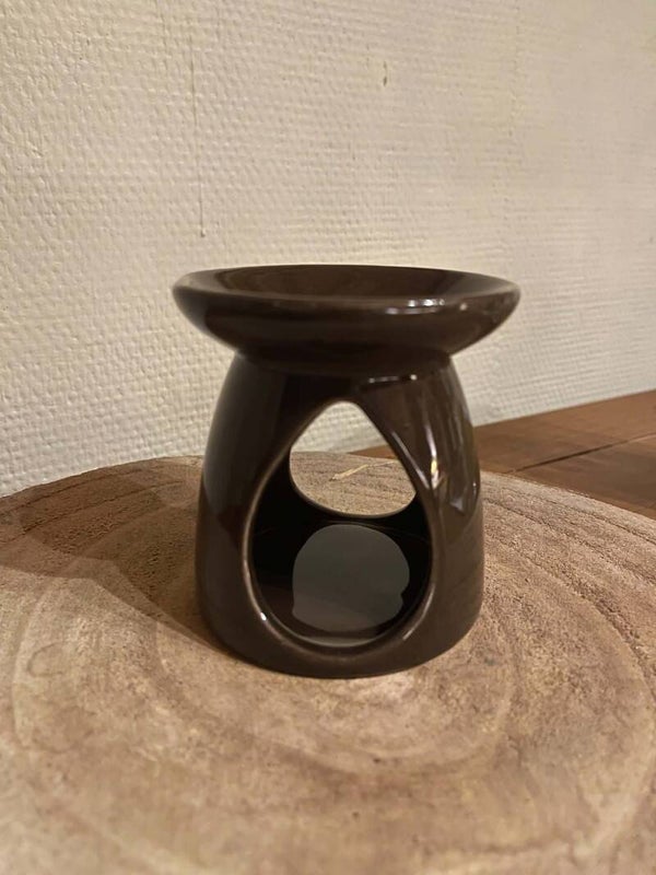 Brûleur marron foncé