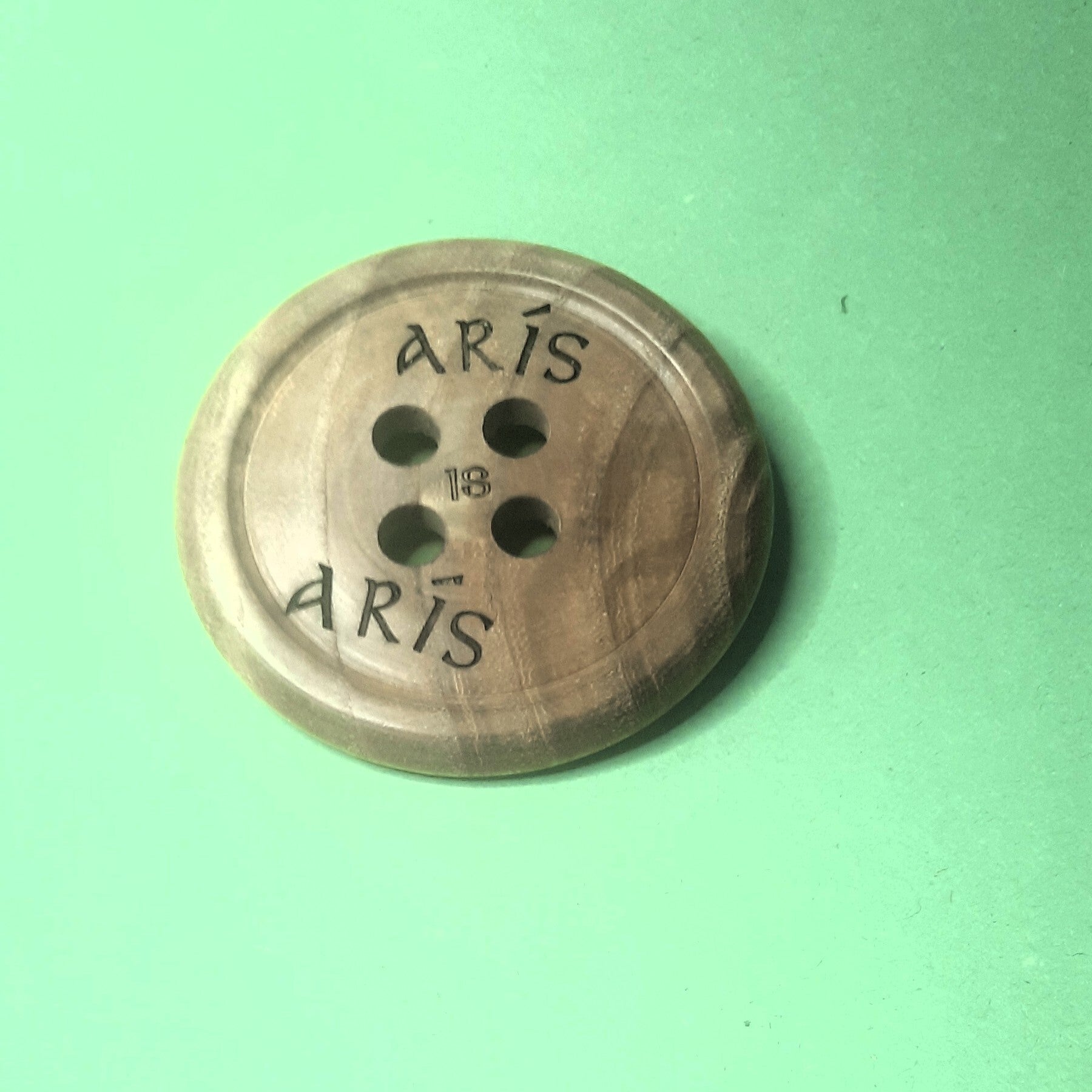 Arís is Arís