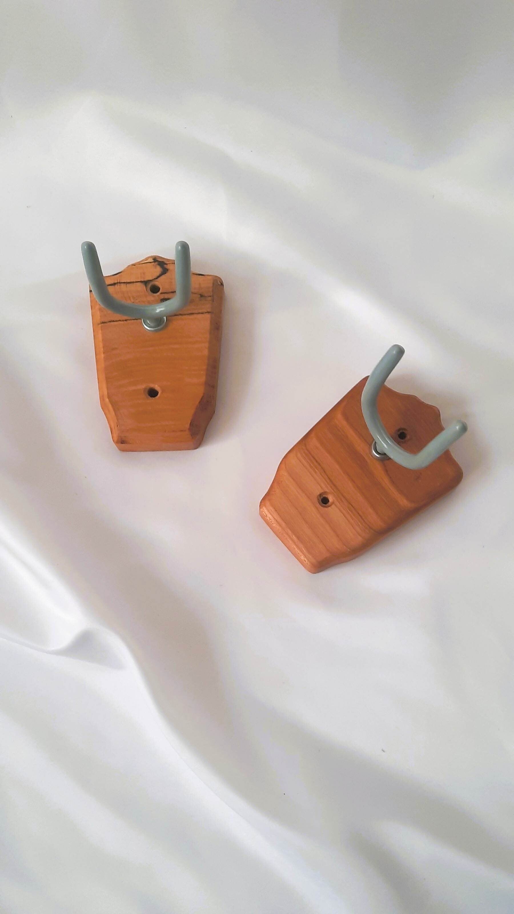 Wall mounted ukulele holders