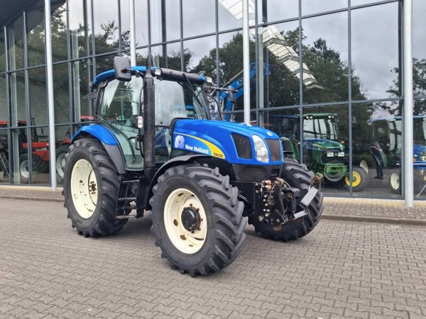 New Holland T6030