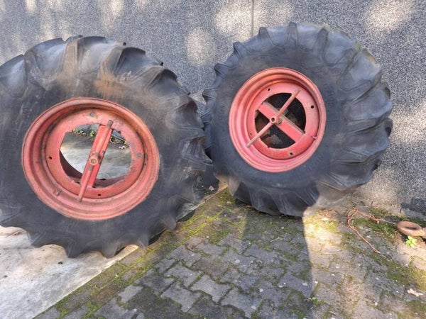 Banden 18.4/36 op velg USA profiel