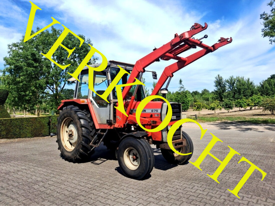 Massey Ferguson 675 + frontlader