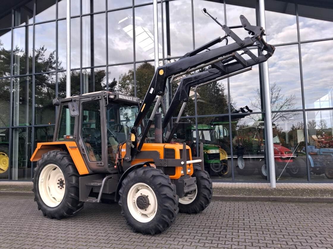 Renault 85-34TX  + lader