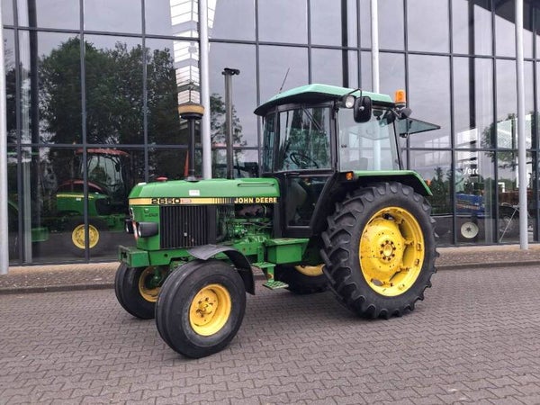 John Deere 2650 2wd