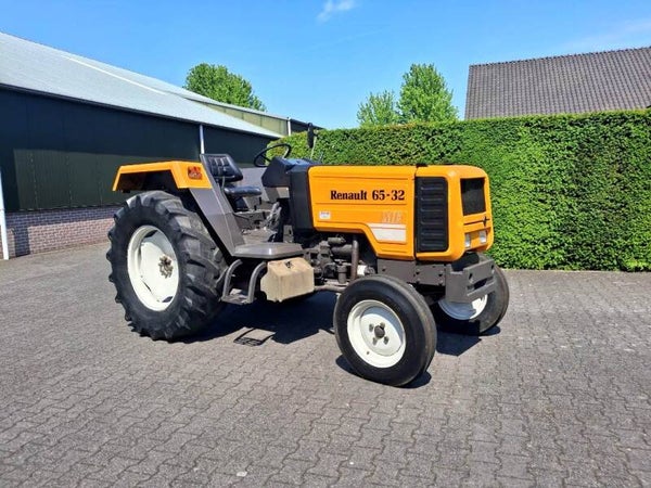 Renault 65-32ME